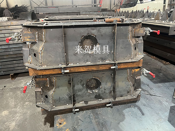 階梯式生態護坡模具