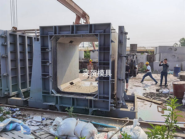 裝配式綜合管廊模具